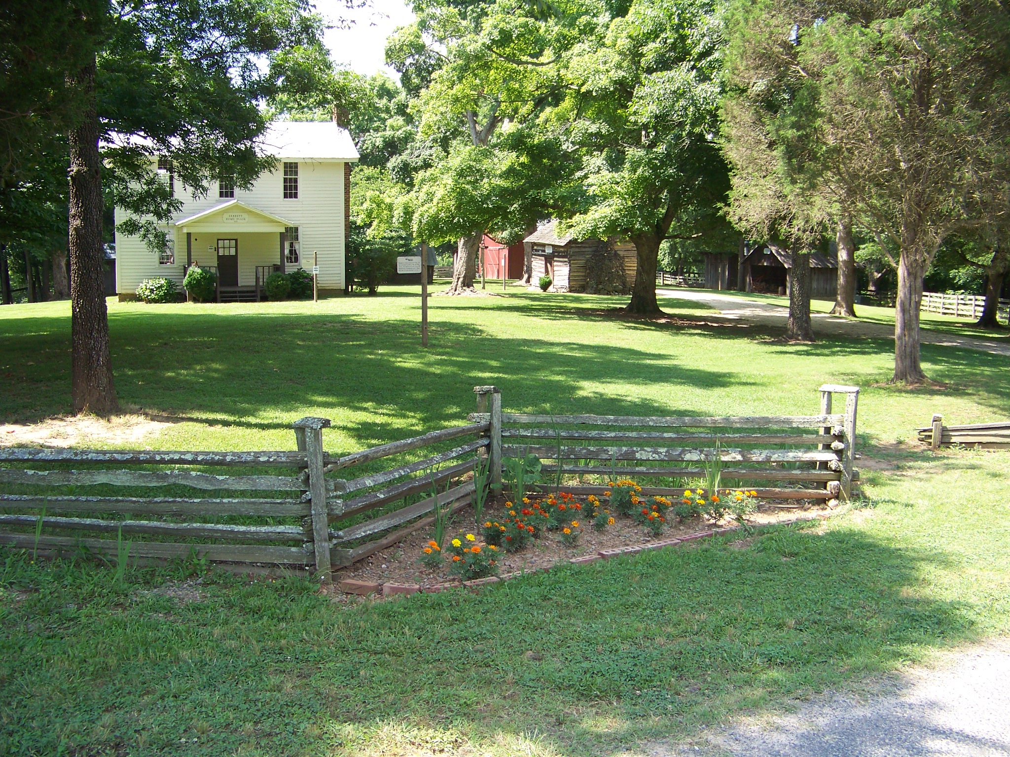 Garret farm with front garden